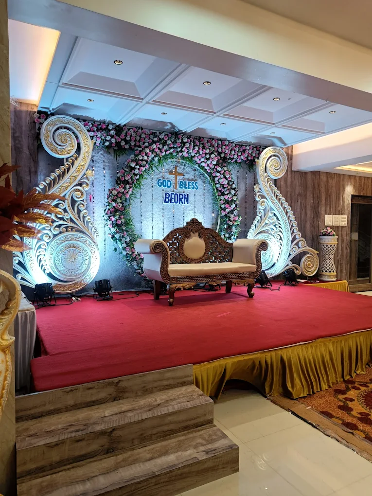 Hirachandra Banquets Building